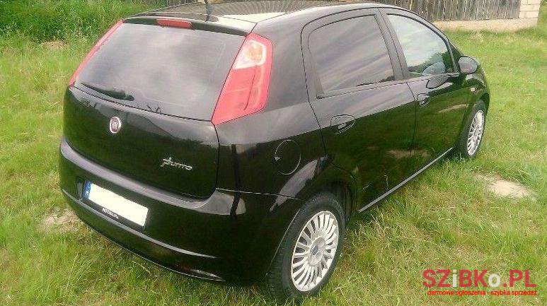 2007' Fiat Punto photo #2