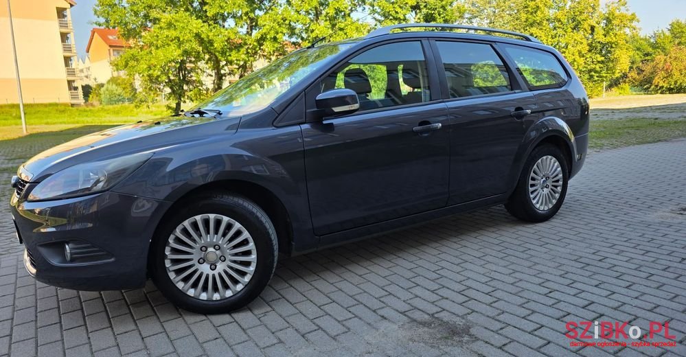 2009' Ford Focus 1.8 Ff Ghia photo #4