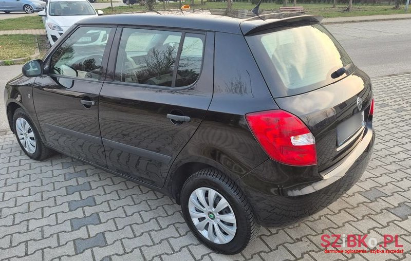 2009' Skoda Fabia 1.2 12V Classic photo #2