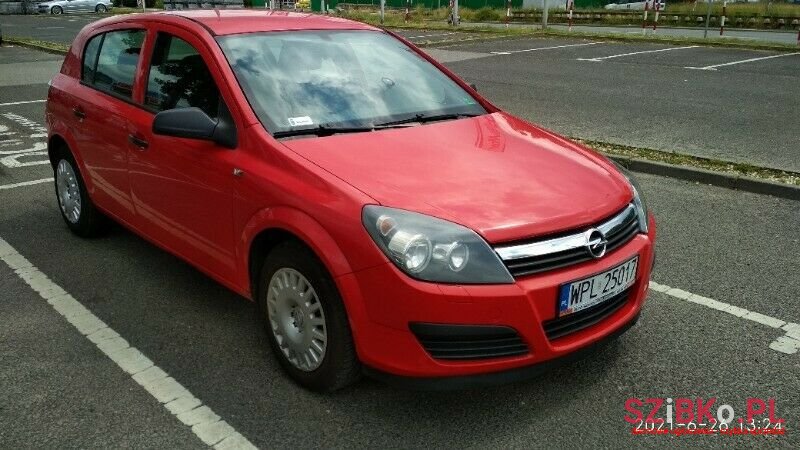 2006' Opel Astra photo #4