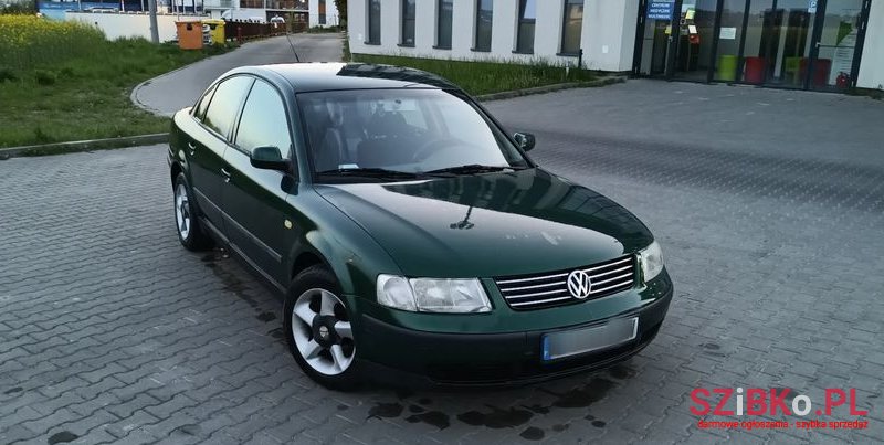 1999' Volkswagen Passat 1.8T photo #1