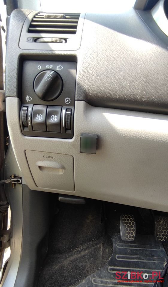 2004' Subaru Justy 1.3Gx 4Wd photo #6