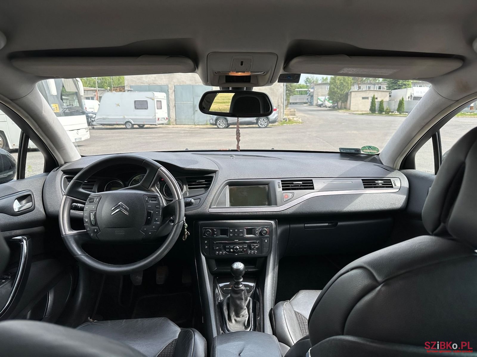 2010' Citroen C5 photo #5