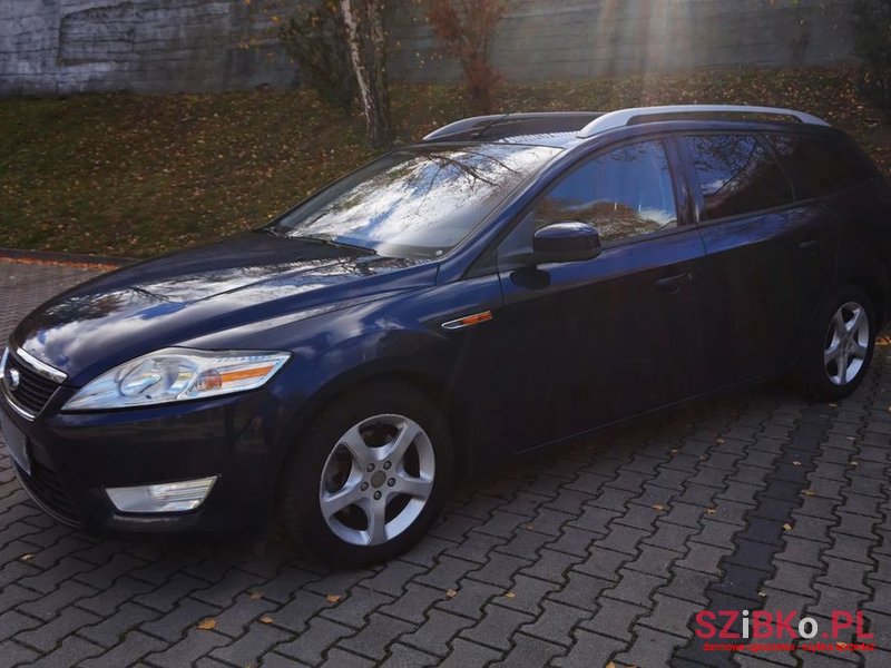 2008' Ford Mondeo 1.8 Tdci Ghia photo #2