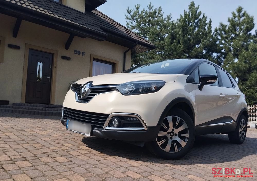 2015' Renault Captur photo #2