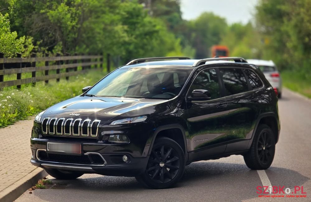 2015' Jeep Cherokee photo #1
