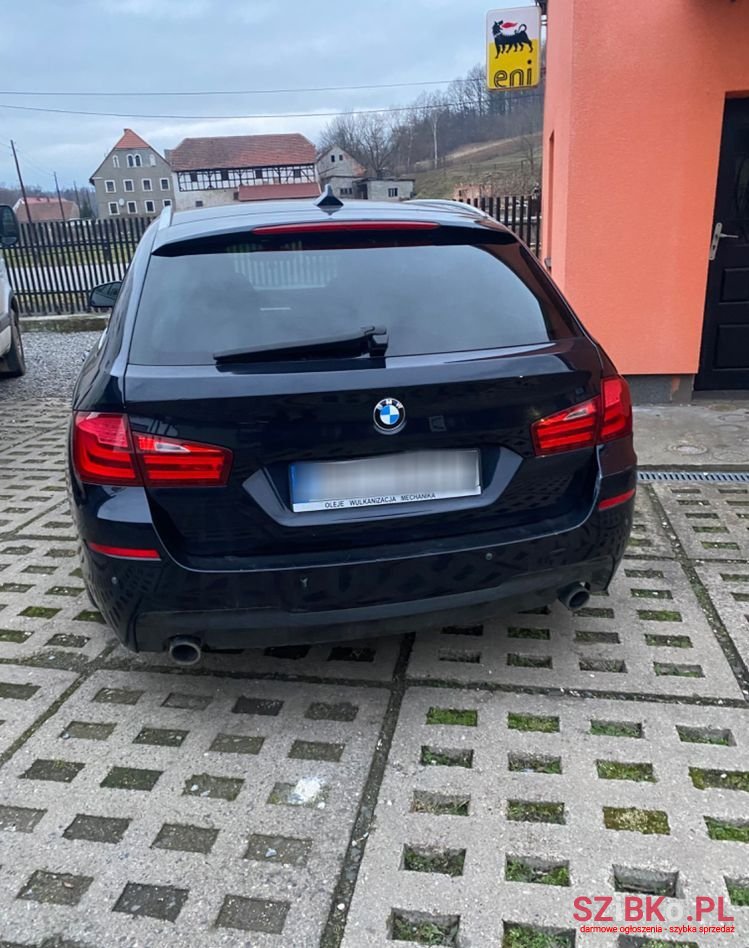 2013' BMW 5 Series 535D Xdrive photo #5