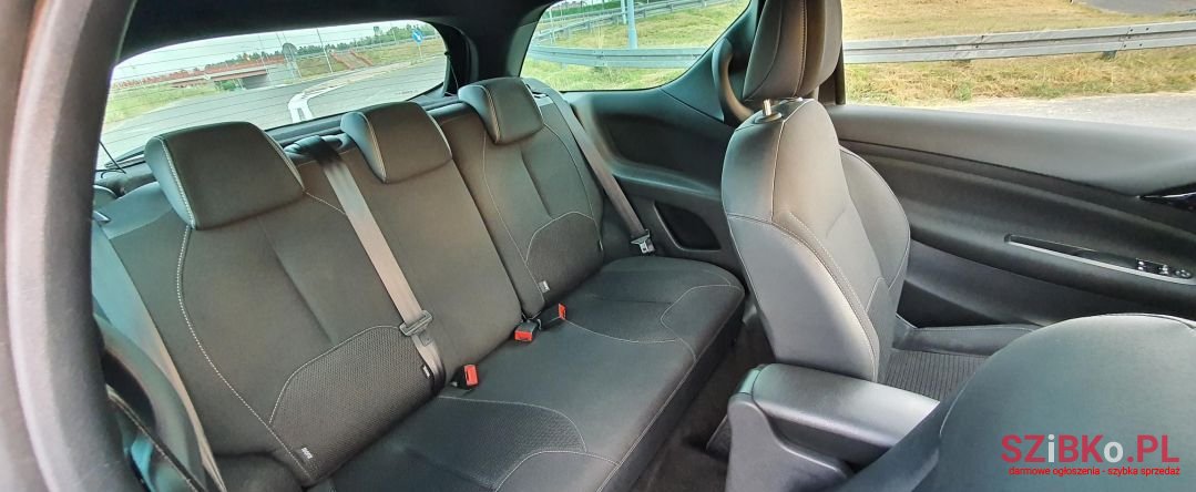 2011' Citroen DS3 photo #6