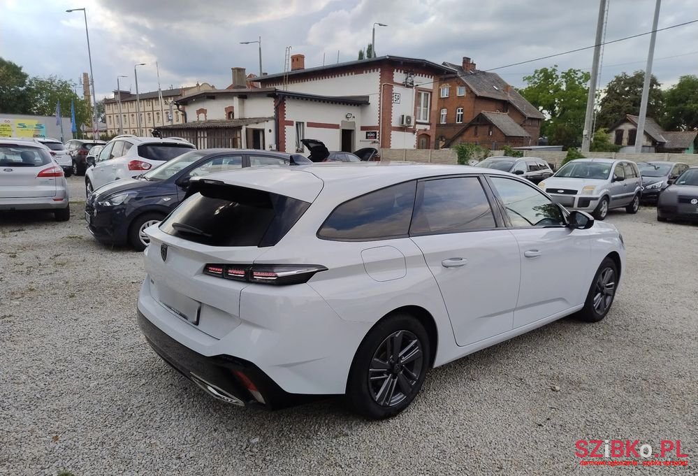 2024' Peugeot 308 photo #6