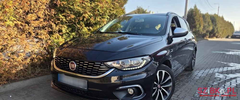 2017' Fiat Tipo photo #1