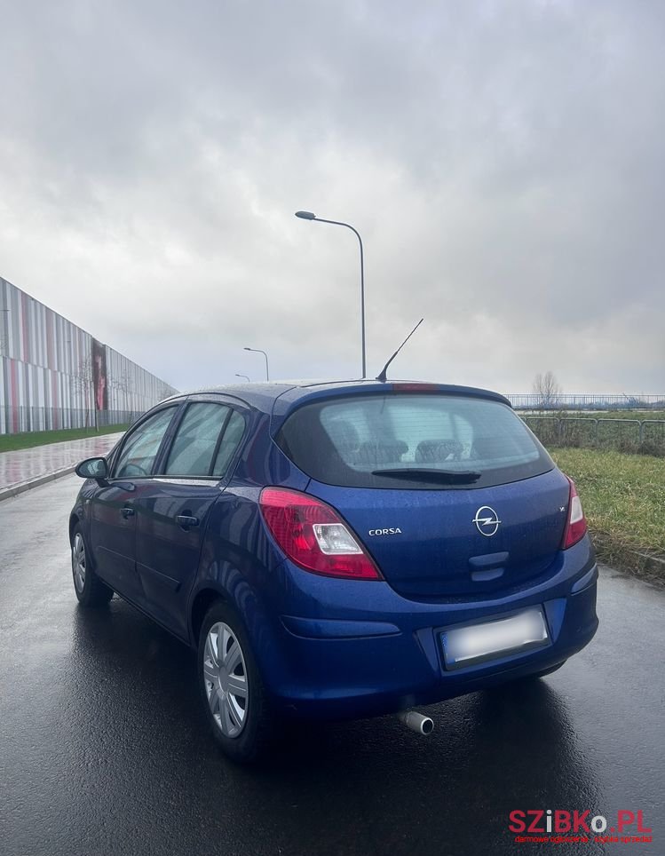 2007' Opel Corsa 1.4 16V Cosmo photo #5