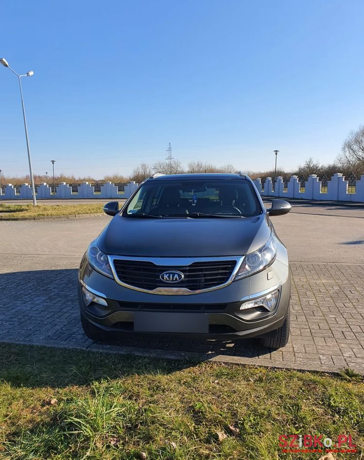 2010' Kia Sportage 2.0 Crdi L 2Wd photo #2