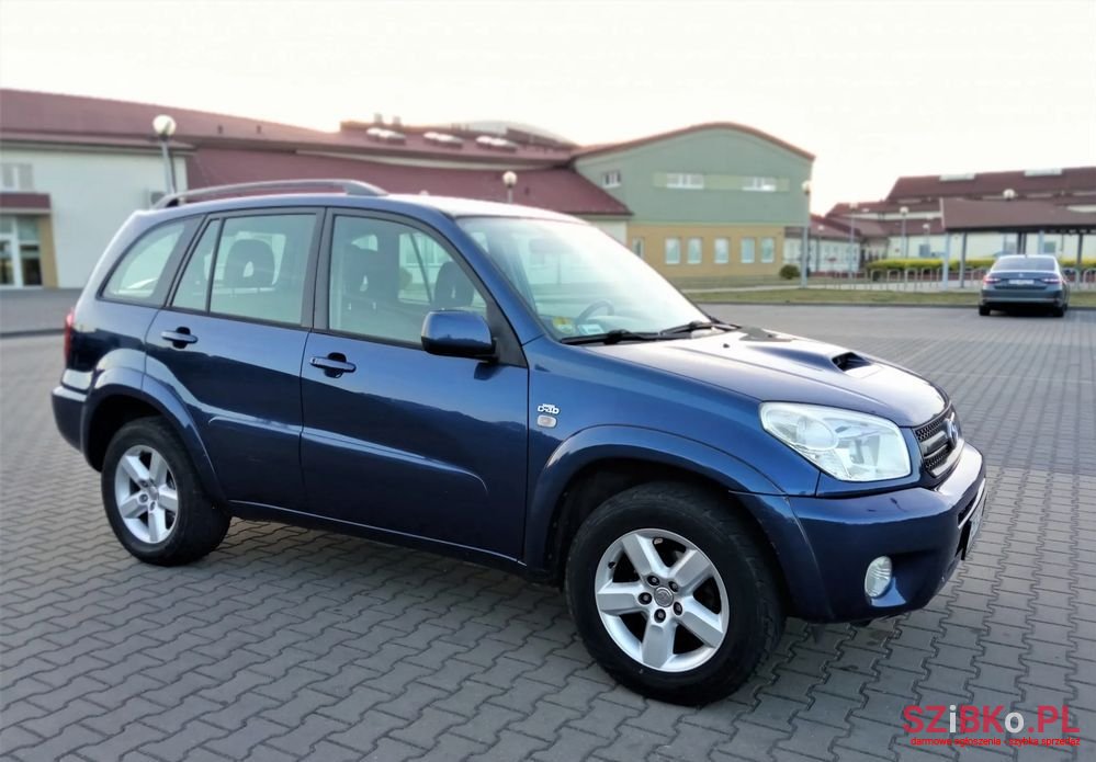 2005' Toyota RAV4 4X4 photo #1