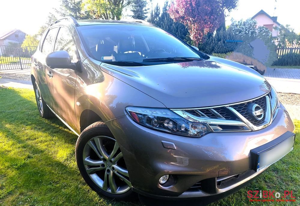 2010' Nissan Murano 2.5 D Premium photo #1