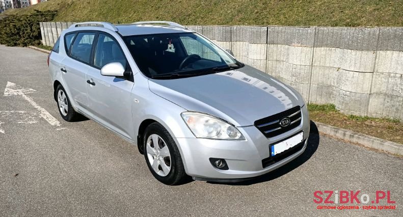 2008' Kia cee'd photo #1