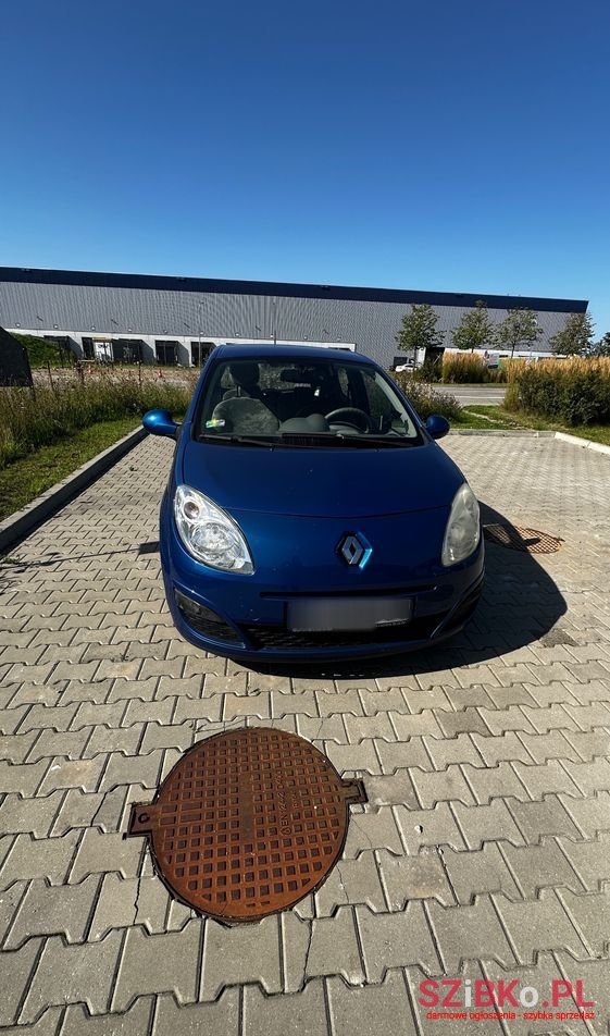 2008' Renault Twingo photo #1