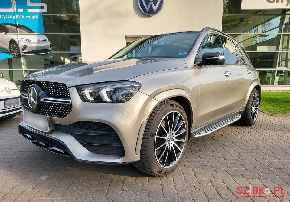 2019' Mercedes-Benz GLE photo #3