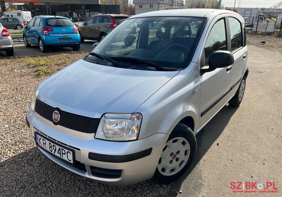 2010' Fiat Panda photo #1