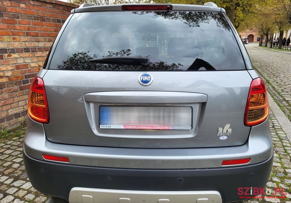2007' Fiat Sedici photo #6