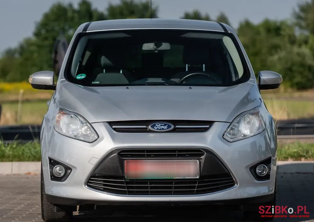 2012' Ford C-MAX photo #6