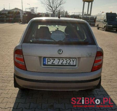 2005' Skoda Fabia photo #4