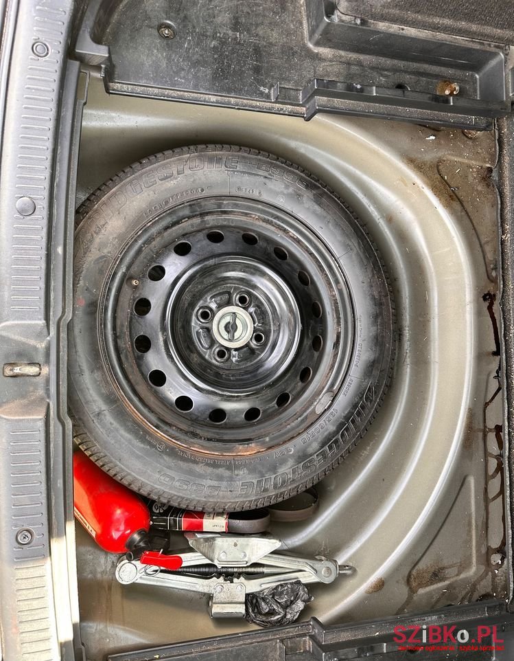 2006' Toyota Corolla 1.4 D-4D Dynamic photo #5