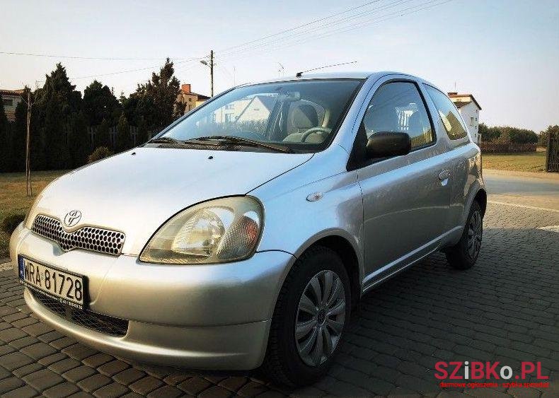 1999' Toyota Yaris photo #1