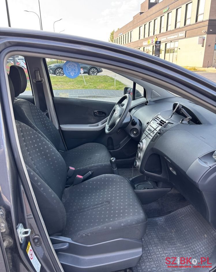 2008' Toyota Yaris 1.3 Terra photo #5