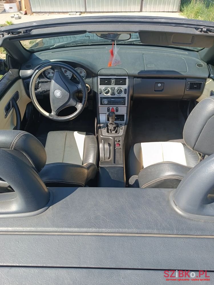 2001' Mercedes-Benz SLK 200 Kompressor photo #2