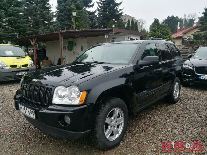 2006' Jeep Grand Cherokee photo #1