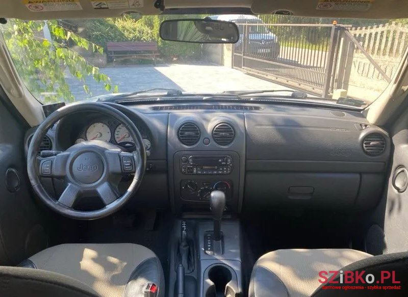 2003' Jeep Cherokee 2.8L Crd Limited photo #4