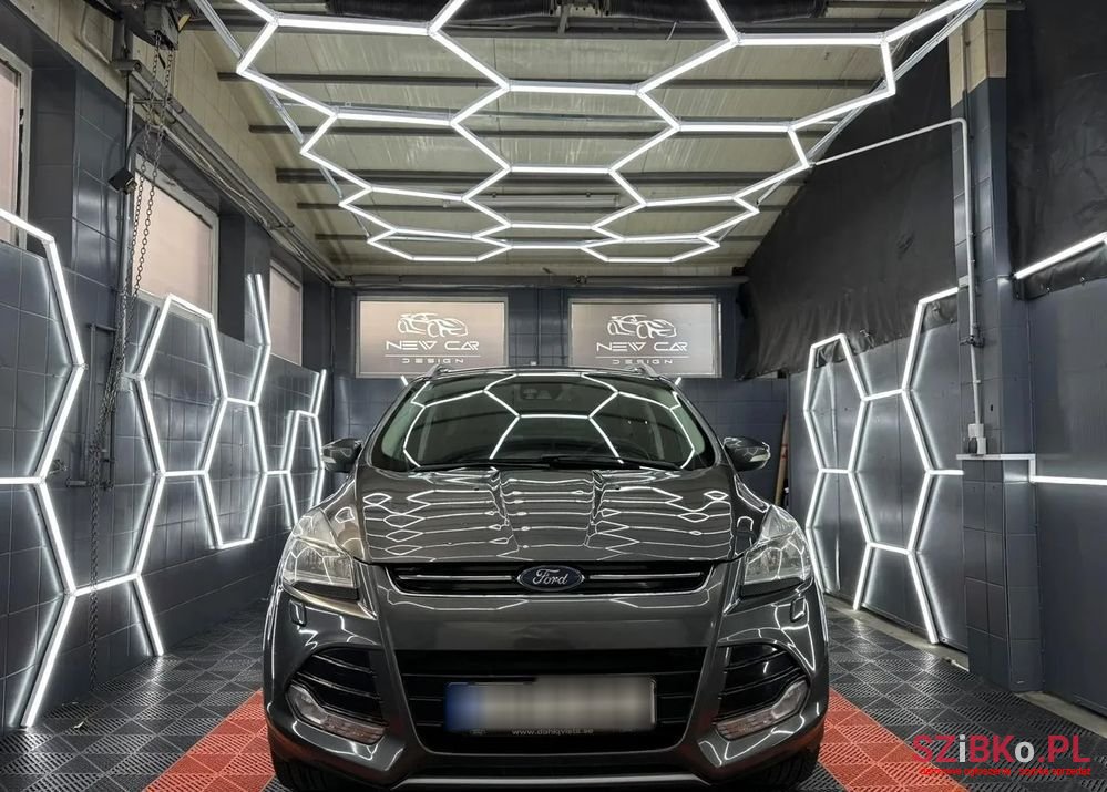 2015' Ford Kuga 1.5 Ecoboost 2X4 Titanium photo #5