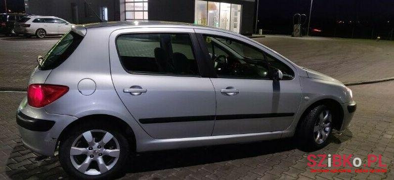 2003' Peugeot 307 photo #1