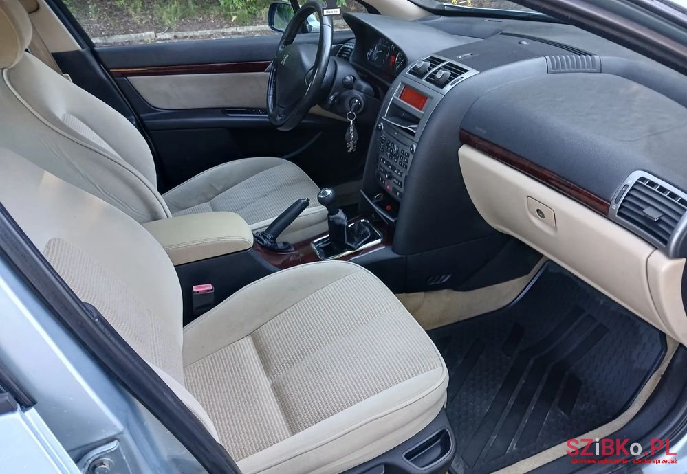 2008' Peugeot 407 2.0 Premium photo #6