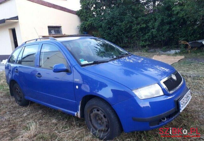 2004' Skoda Fabia photo #1