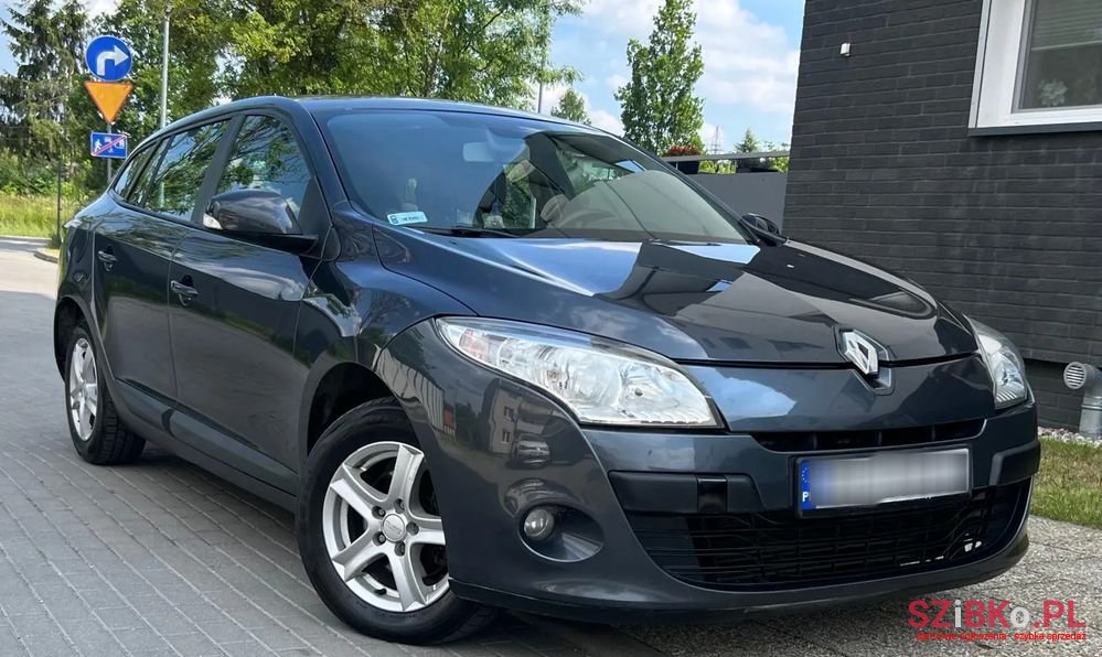 2011' Renault Megane 1.5 Dci Generation photo #2