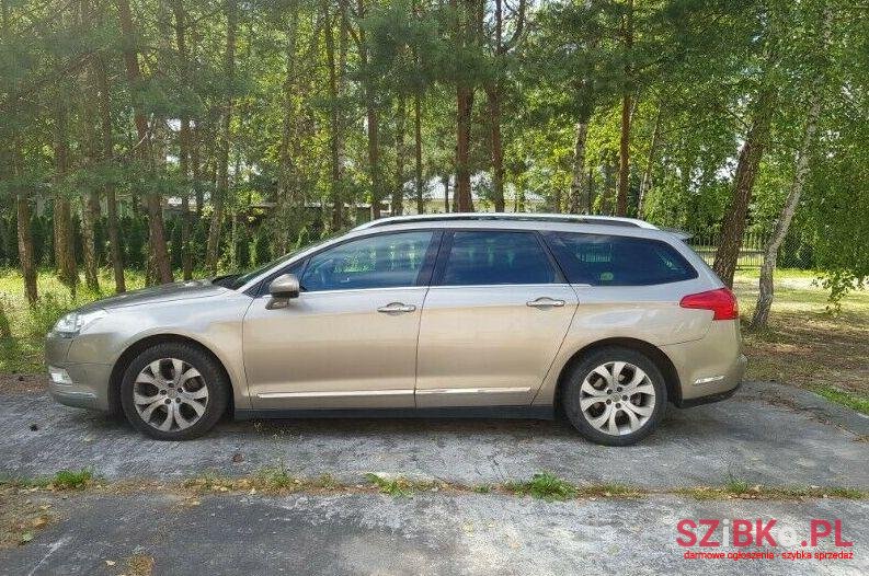 2010' Citroen C5 photo #1