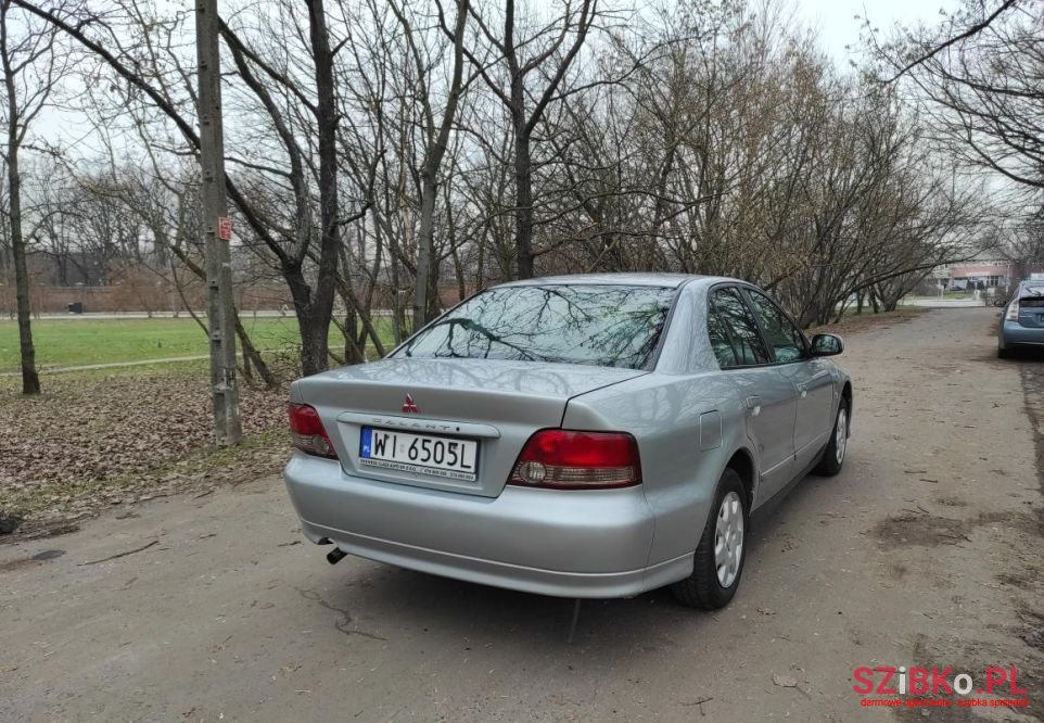 2001' Mitsubishi Galant photo #4