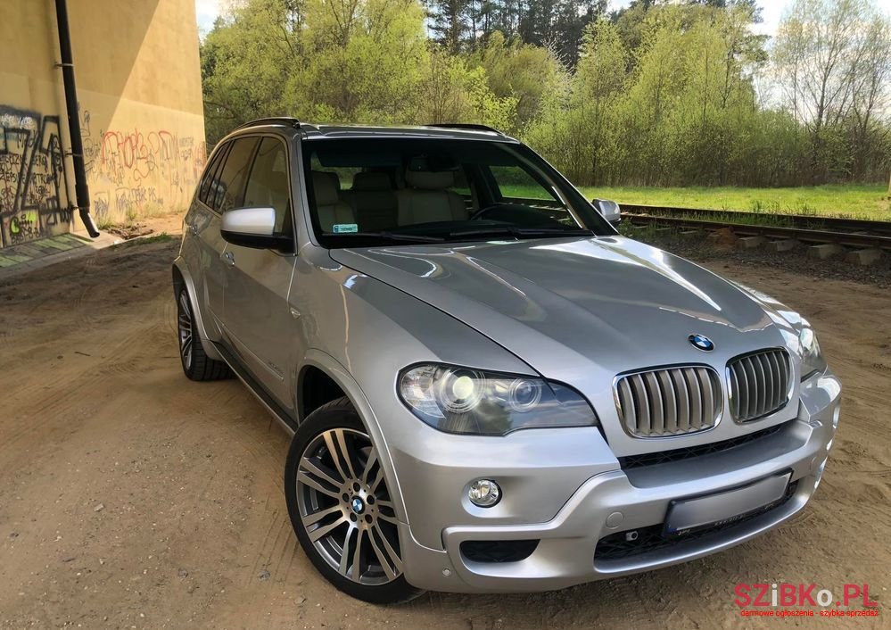 2010' BMW X5 4.8I Xdrive photo #2