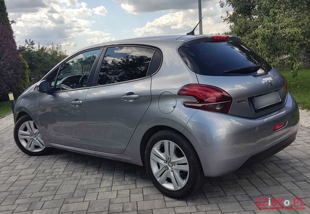 2019' Peugeot 208 photo #4