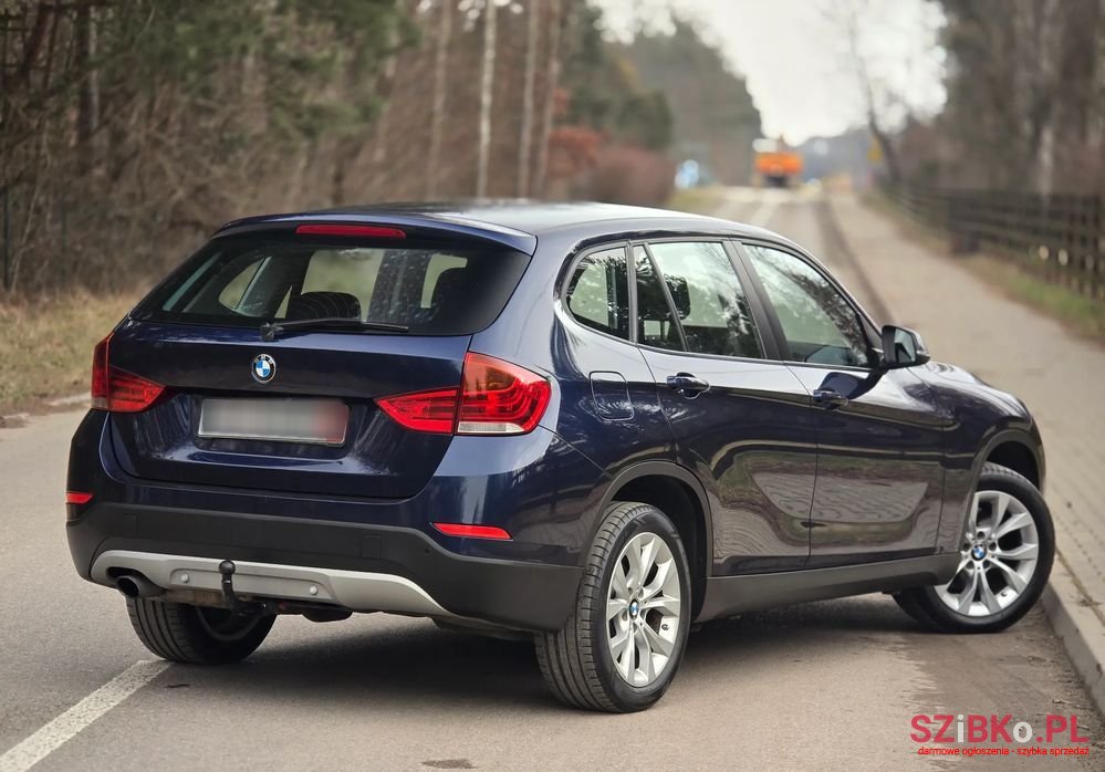 2013' BMW X1 Sdrive18I Sport Line photo #3