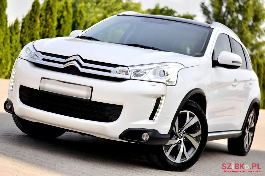 2016' Citroen C4 Aircross photo #6