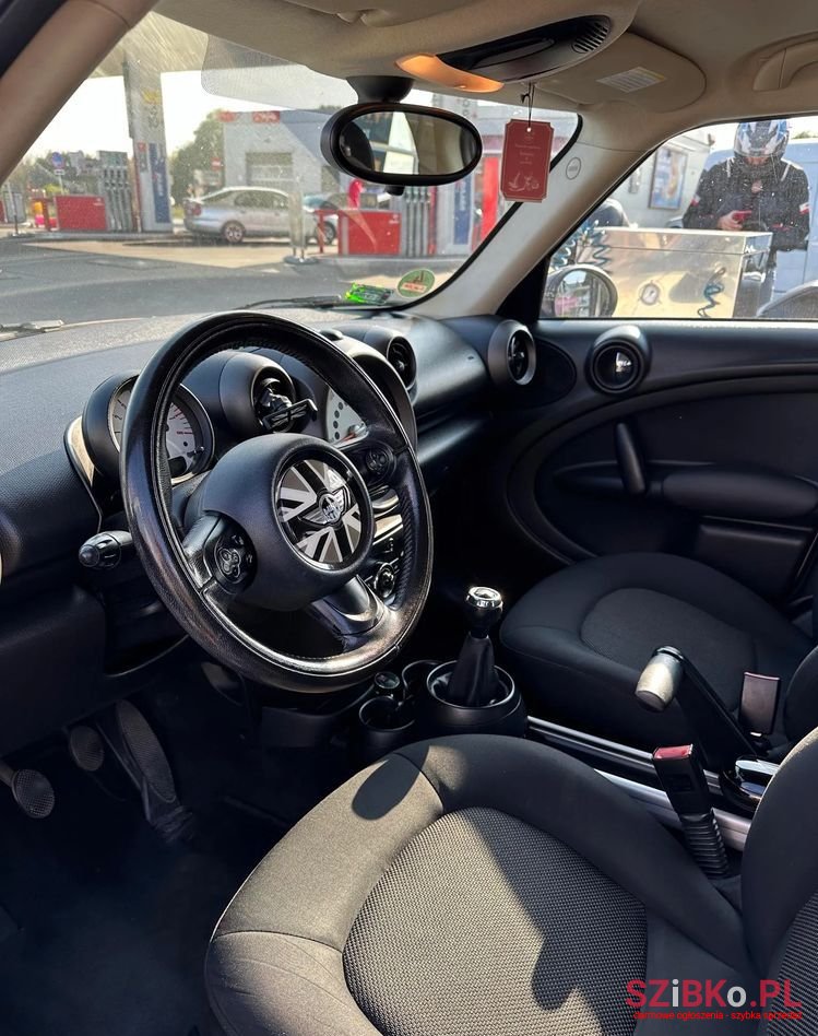 2011' MINI Countryman Cooper photo #6