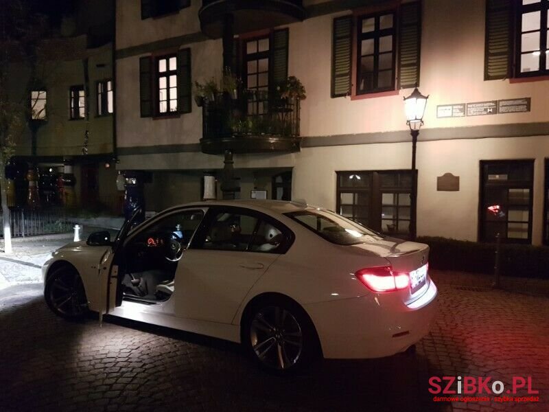 2014' BMW Seria 3 photo #1