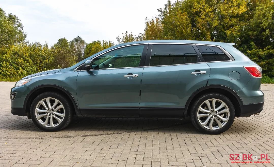 2010' Mazda CX-9 photo #6