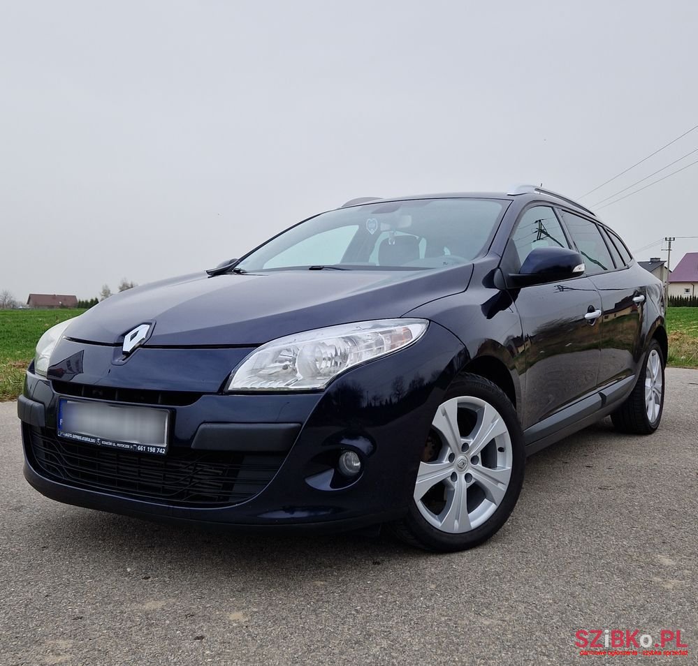 2010' Renault Megane photo #3
