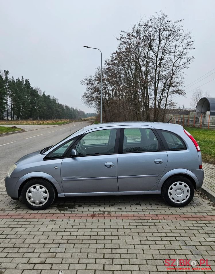2004' Opel Meriva 1.6 16V Enjoy photo #3