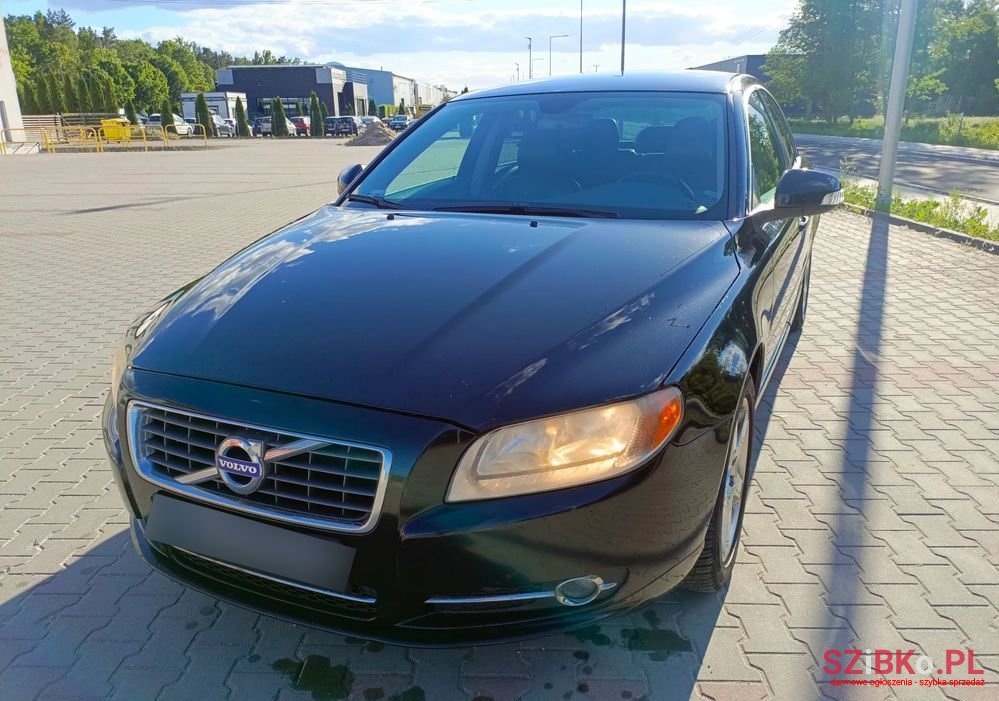2010' Volvo S80 2.4D Momentum photo #6