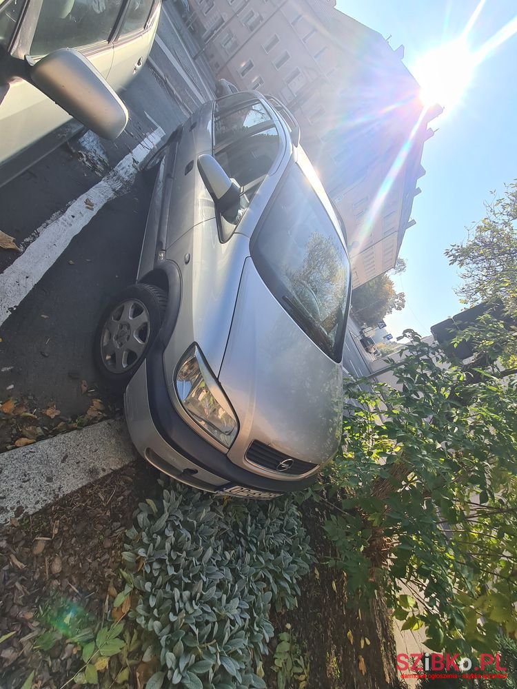 2000' Opel Zafira photo #3