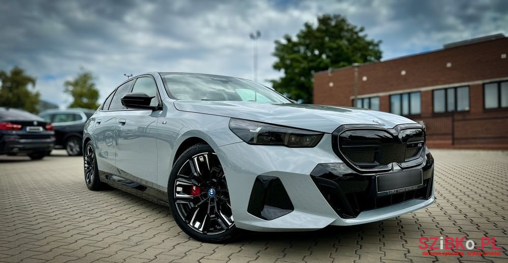 2023' BMW I5 M60 Xdrive photo #2